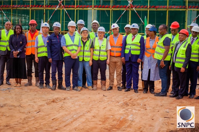 Visite du Chantier de la Tour SNPC : Le Directeur Général Salue l’Avancée des Travaux